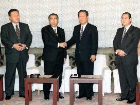 Obuchi, LP's Ozawa strike coalition deal